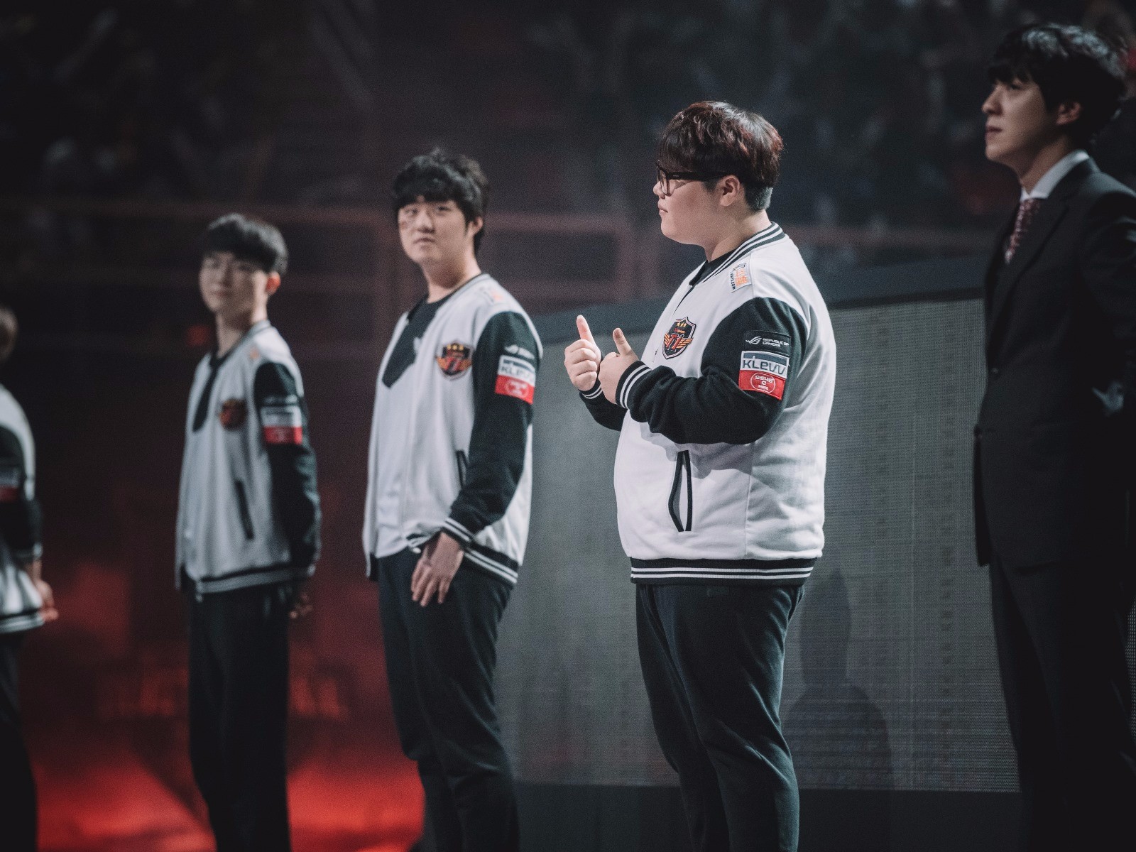 Faker遭遇二十连败，巴黎圣日耳曼教练面临压力！的简单介绍